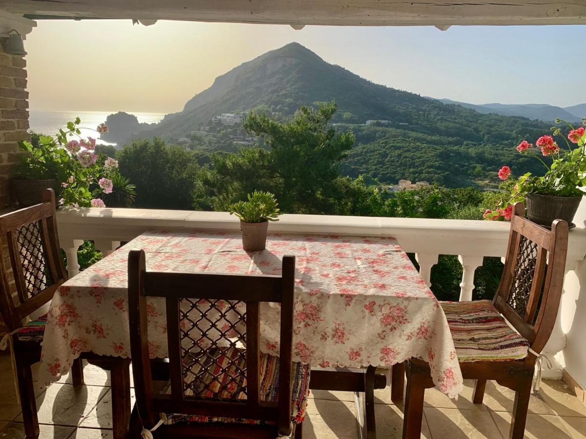 Ermones Odyssesas Bungalow Vátos Екстериор снимка
